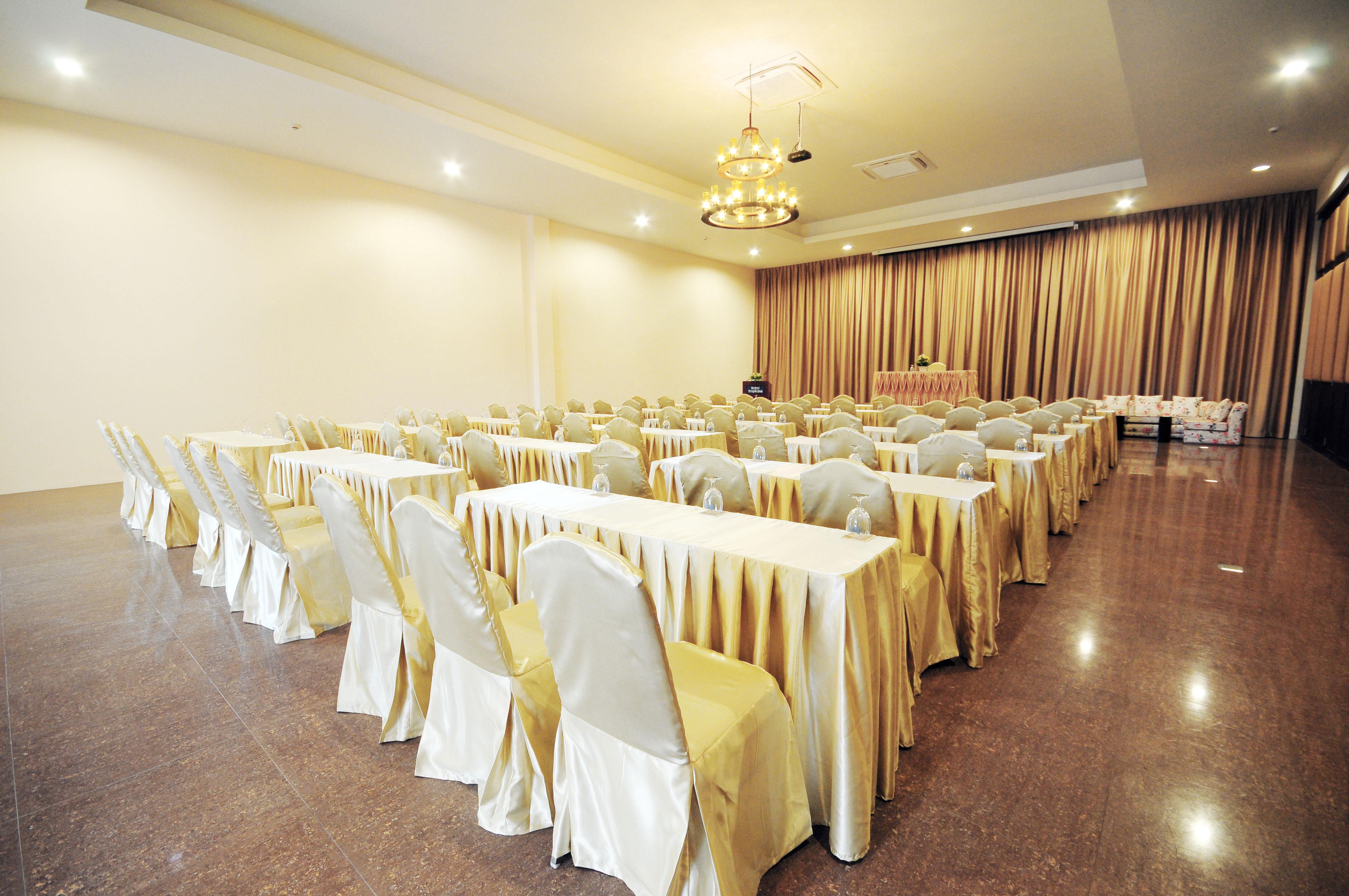 Hotel Tropicana Pattaya Eksteriør bilde