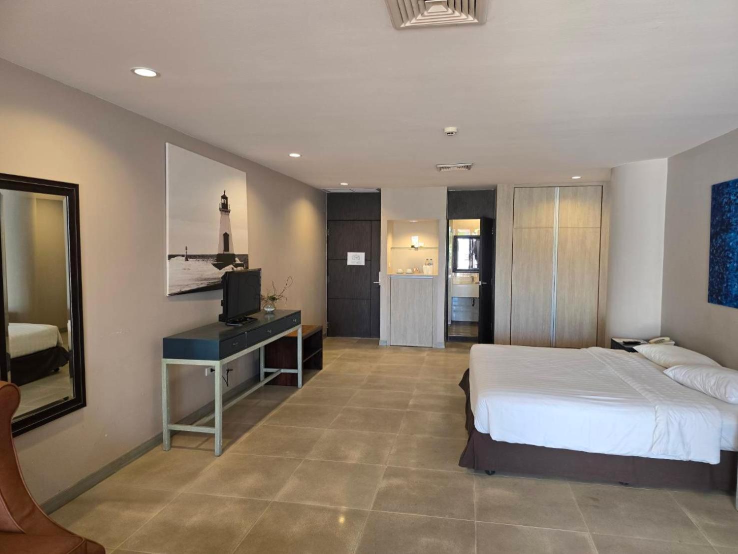 Hotel Tropicana Pattaya Eksteriør bilde
