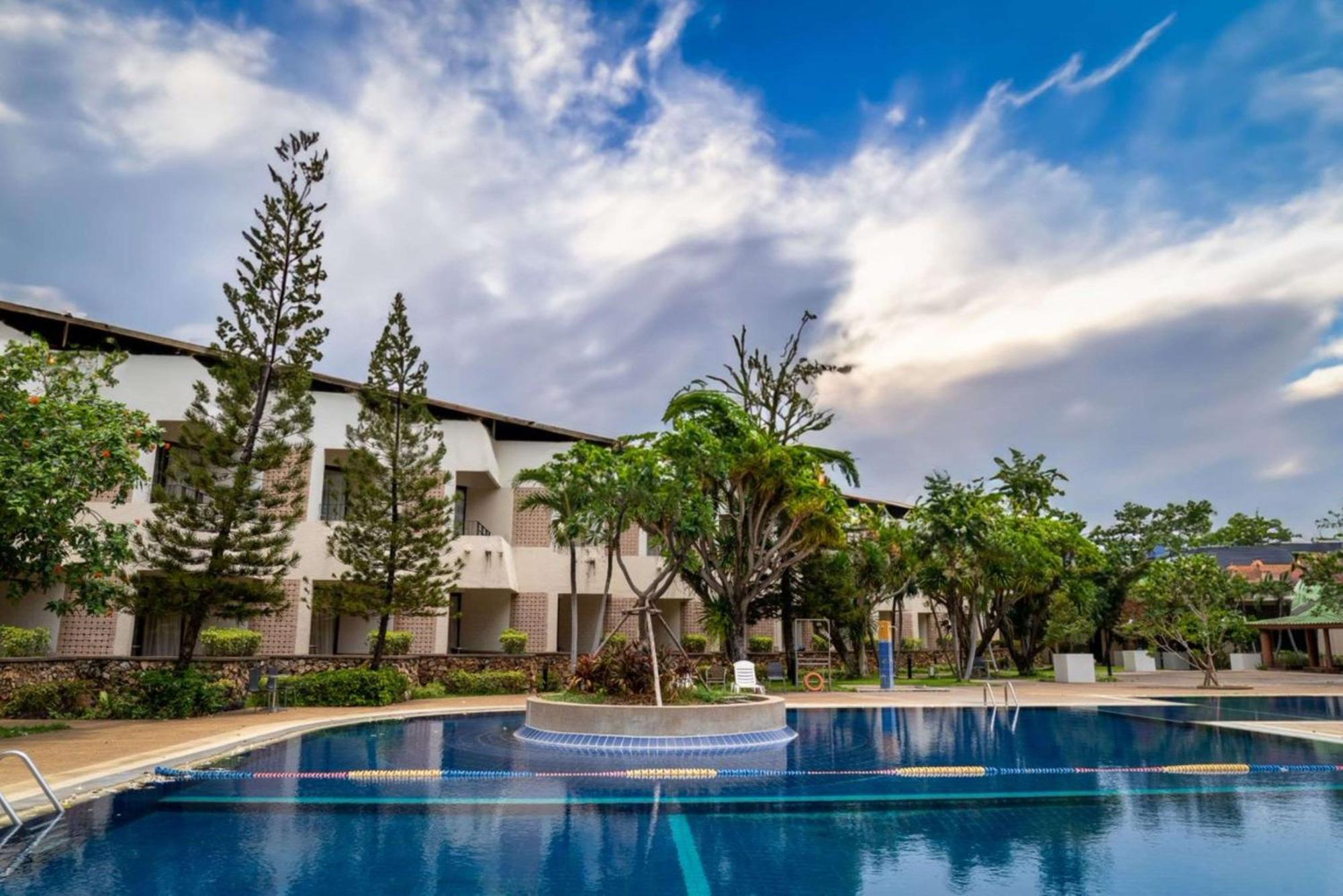 Hotel Tropicana Pattaya Eksteriør bilde