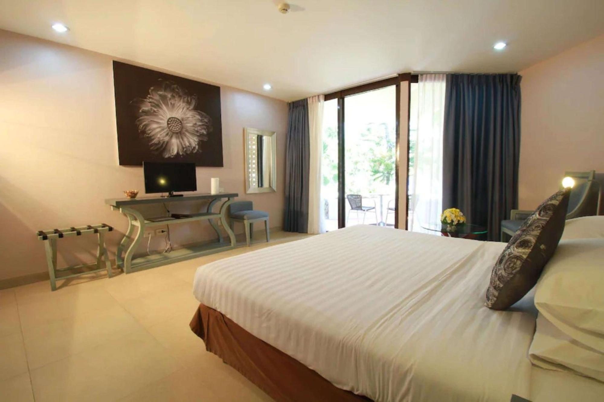 Hotel Tropicana Pattaya Eksteriør bilde